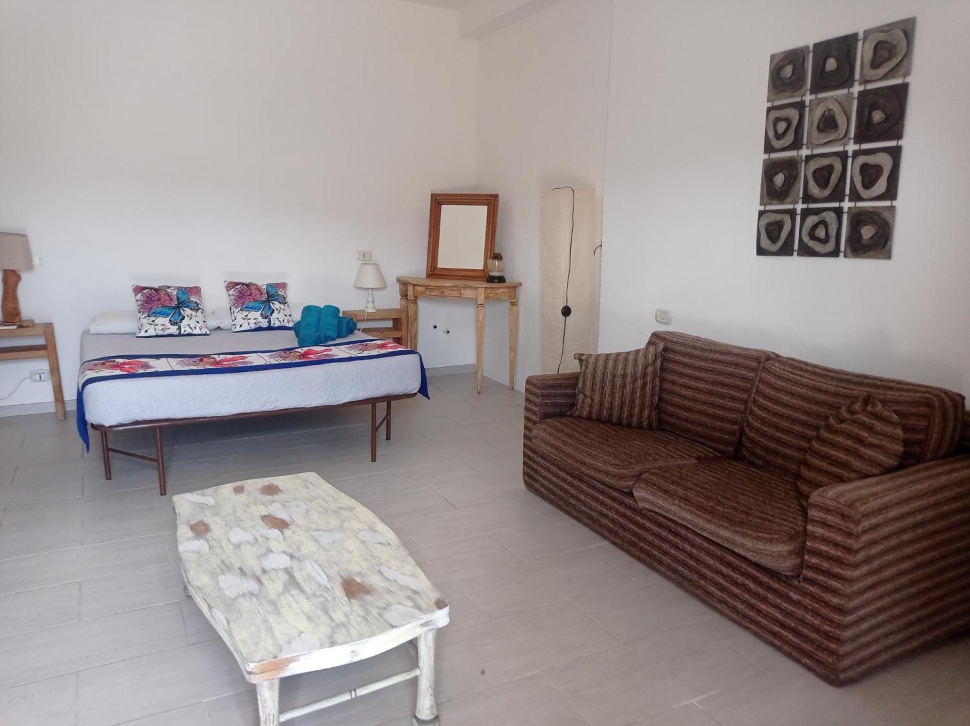 Villa Rosa In Surrau أرتْساكينا المظهر الخارجي الصورة